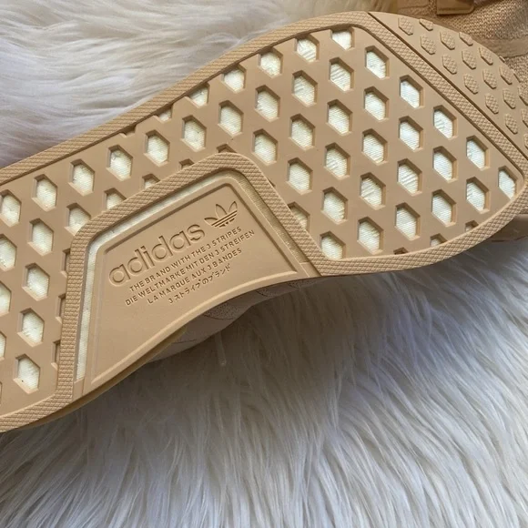 Adidas NMD R1 Halo White Blush - Picture 8 of 11